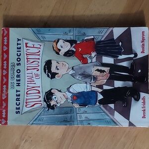 DC Comics Secret Hero Society: Study Hall of Justice Book